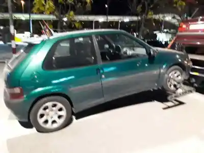 Veicolo di demolizione citroen saxo 1.6 vts dell'anno 1998 alimentato nfz