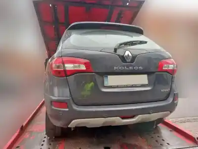 Véhicule à la ferraille renault koleos dynamique de l'année 2010 alimenté m9r862