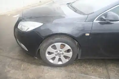 Veículo de Sucata opel insignia berlina essentia do ano 2011 alimentado a20dth