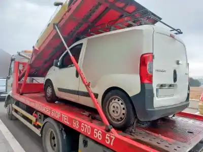 Veículo de Sucata PEUGEOT BIPPER Básico do ano 2002 alimentado FHZ