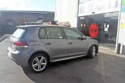 Veículo de Sucata volkswagen golf vi (5k1) sport do ano 2010 alimentado cay