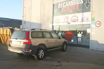 Scrapping Vehicle volvo xc70 kinetic awd of the year 2008 powered d5244t4