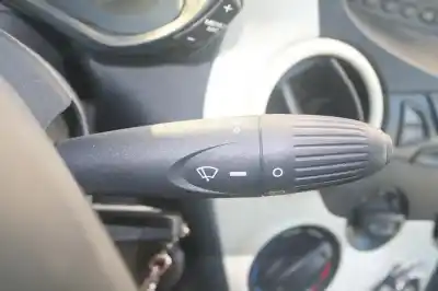 Veículo de Sucata ford ka (ccu) urban do ano 2014 alimentado 169a4000