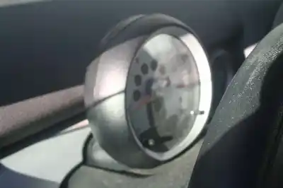 Veículo de Sucata mini mini (r56) one do ano 2009 alimentado n12b14a