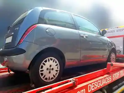 Veicolo di demolizione LANCIA YPSILON (101) 1.3 JTD CAT dell'anno 2004 alimentato 188A9000