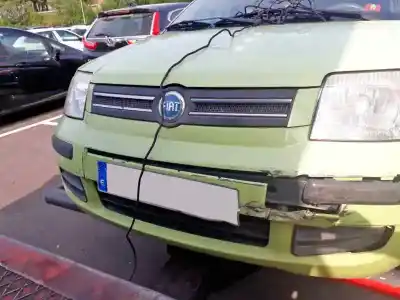 Veicolo di demolizione fiat panda (169) 1.2 8v dynamic dell'anno 2005 alimentato 188a4000
