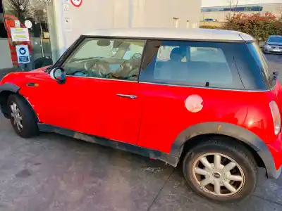 Здавання транспортного засобу mini                                               mini (r50,r53)                                                                                                                                                                                                                                             one                                                                                                                                                                                                                                                        року 2002 потужний w10b16a
