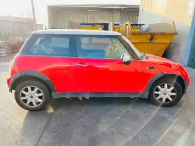 Здавання транспортного засобу mini                                               mini (r50,r53)                                                                                                                                                                                                                                             one                                                                                                                                                                                                                                                        року 2002 потужний w10b16a