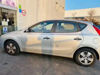 Veículo de Sucata hyundai i30 classic do ano 2010 alimentado g4fa