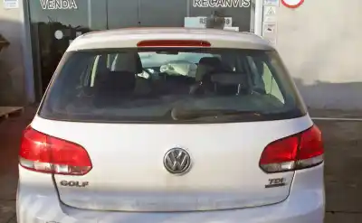 Veículo de Sucata volkswagen golf vi (5k1) advance bluemotion do ano 2010 alimentado cay