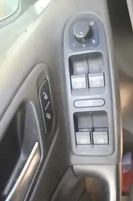 Veículo de Sucata volkswagen golf vi (5k1) advance bluemotion do ano 2010 alimentado cay