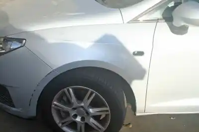 Veicolo di demolizione seat ibiza (6j5) stylance / style dell'anno 2010 alimentato cayc