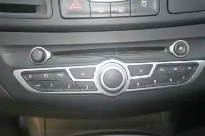 Veicolo di demolizione renault laguna iii gt 4control dell'anno 2010 alimentato m9r802