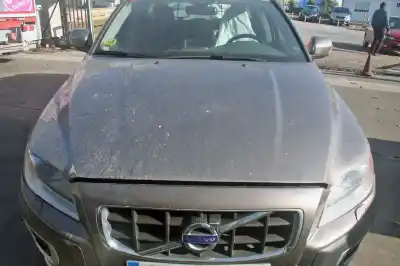Scrapping Vehicle volvo xc70 momentum awd of the year 2010 powered d5244t10