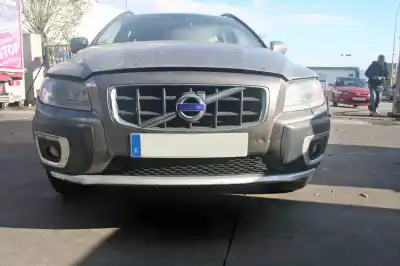 Scrapping Vehicle volvo xc70 momentum awd of the year 2010 powered d5244t10