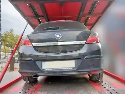 Sloopvoertuig opel astra gtc sport van het jaar 2008 aangedreven z19dt