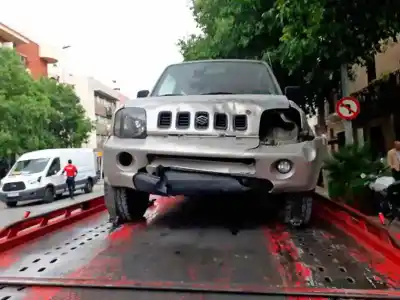 Здавання транспортного засобу suzuki jimny sn (fj) techo metálico року 2002 потужний g13bb