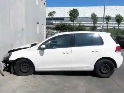 Veículo de Sucata volkswagen golf vi (5k1) advance do ano 2009 alimentado cbd