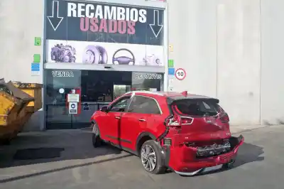 Scrapping Vehicle kia niro drive of the year 2018 powered g4le