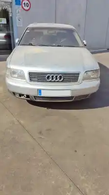 Veículo de Sucata AUDI A8 (D2) 3.7 V8 40V do ano 2000 alimentado AQG