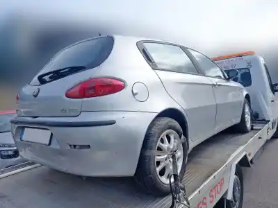 Veicolo di demolizione ALFA ROMEO 147 (190) 1.9 JTD Distinctive dell'anno 2001 alimentato 937A2000