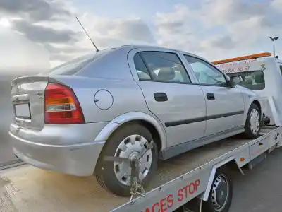 Sloopvoertuig OPEL ASTRA G BERLINA Comfort van het jaar 2002 aangedreven Z16XE