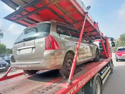 Veículo de Sucata PEUGEOT 307 BREAK / SW (S1) SW Clim do ano 2004 alimentado NFU