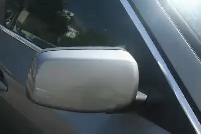 Vehicul casat bmw serie 5 berlina (e60) 525d al anului 2004 alimentat 256d2d