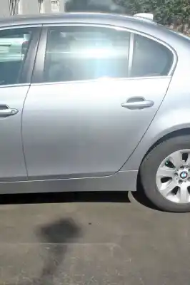 Vehicul casat bmw serie 5 berlina (e60) 525d al anului 2004 alimentat 256d2d