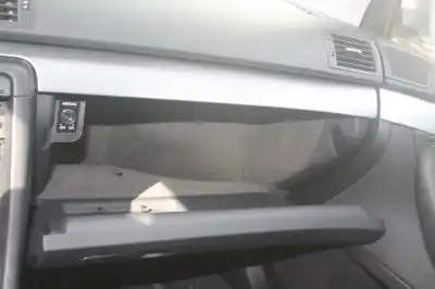 Veículo de Sucata audi a4 avant (8e) 2.0 tdi do ano 2006 alimentado blb