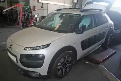 Здавання транспортного засобу citroen c4 cactus feel року 2016 потужний hm01