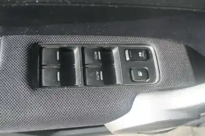 Veicolo di demolizione honda cr-v (re) comfort dell'anno 2007 alimentato n22a2