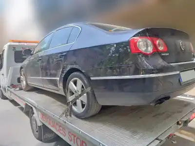 Véhicule à la ferraille volkswagen passat berlina (3c2) advance de l'année 2005 alimenté bkp