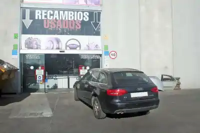 Veículo de Sucata audi a4 avant (8k5) (2008) básico do ano 2009 alimentado cagc