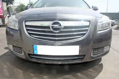 Veículo de Sucata opel insignia berlina cosmo do ano 2011 alimentado a20dtj