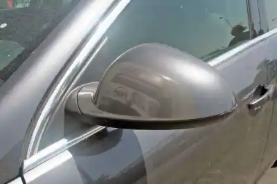 Veículo de Sucata opel insignia berlina cosmo do ano 2011 alimentado a20dtj