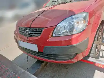 Sloopvoertuig kia rio 1.5 crdi van het jaar 2005 aangedreven d4fa