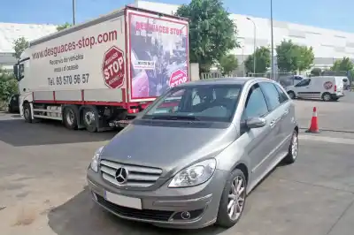 Vehículo de desguace MERCEDES CLASE B (W245) 200 CDI (245.208) del año 2007 con motor OM640941