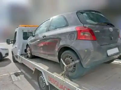 Veículo de Sucata TOYOTA YARIS Active do ano 2008 alimentado 1ND