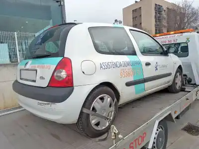 Утилизация автомобиля RENAULT CLIO II FASE II (B/CB0) Base Authentique года 2004 питание D7F G7