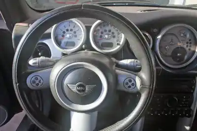 Hurda Aracı mini cabrio (r52) 1.6 cooper yılın 2005 güçlü w10b16a