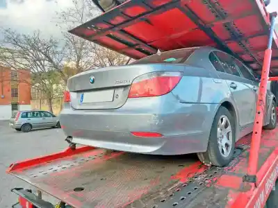Veículo de Sucata bmw serie 5 berlina (e60) 520i do ano 2003 alimentado 226s1