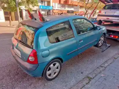 Утилизация автомобиля RENAULT CLIO II FASE II (B/CB0) Billabong года 2002 питание D4F B7