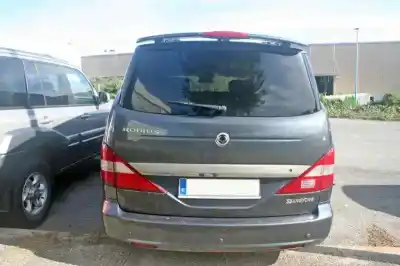 Здавання транспортного засобу ssangyong rodius xdi року 2006 потужний d27dt