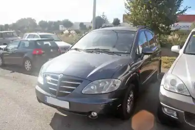 Здавання транспортного засобу ssangyong rodius xdi року 2006 потужний d27dt