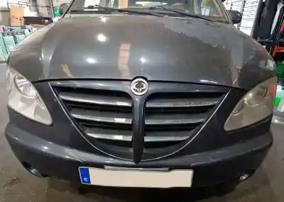 Здавання транспортного засобу ssangyong rodius xdi року 2006 потужний d27dt