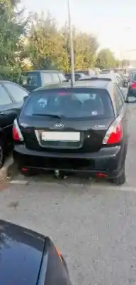 Sloopvoertuig KIA RIO 1.5 CRDi van het jaar 2010 aangedreven D4FA