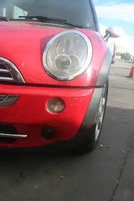 Здавання транспортного засобу mini mini (r50,r53) cooper року 2004 потужний w10b16a