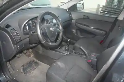 Scrapping Vehicle hyundai i30 classic of the year 2010 powered g4fa