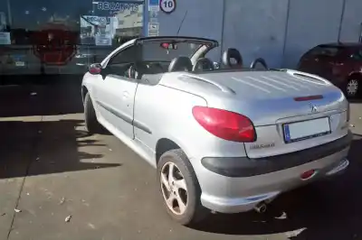Scrapping Vehicle peugeot 206 cc cc of the year 2001 powered nfutu5jp4